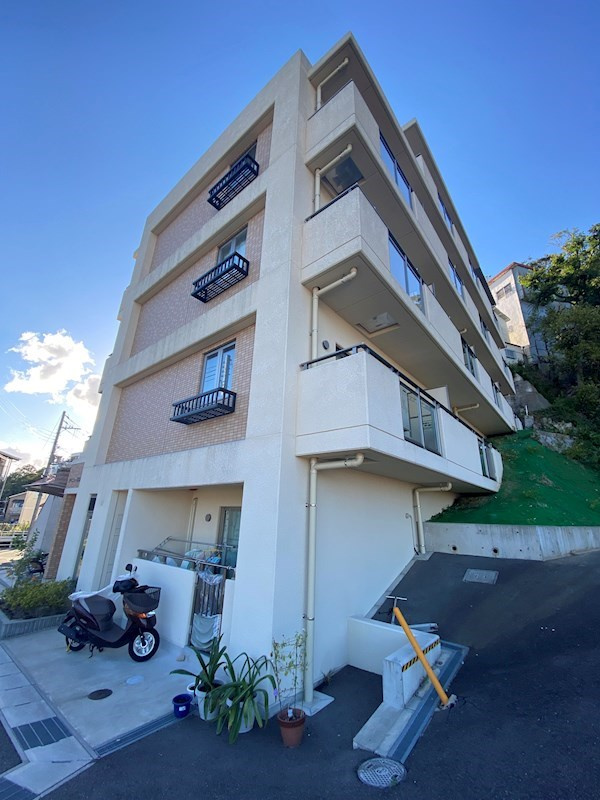 アベニューKOBE山本通りの外観