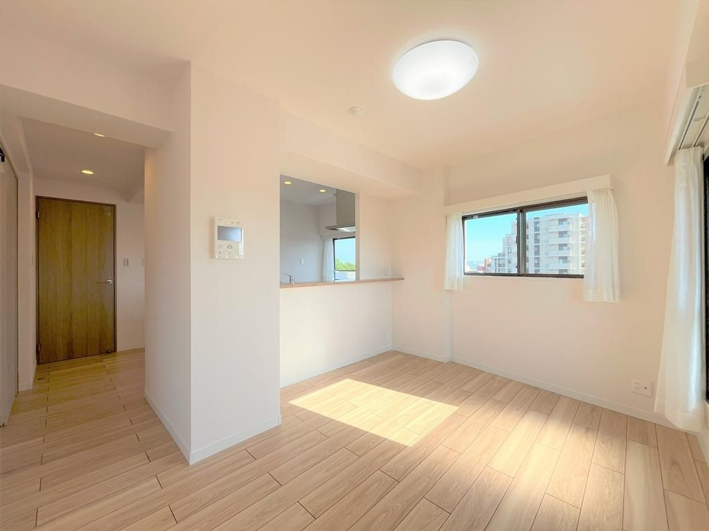 国立市富士見台２丁目の中古マンションの居間・リビング