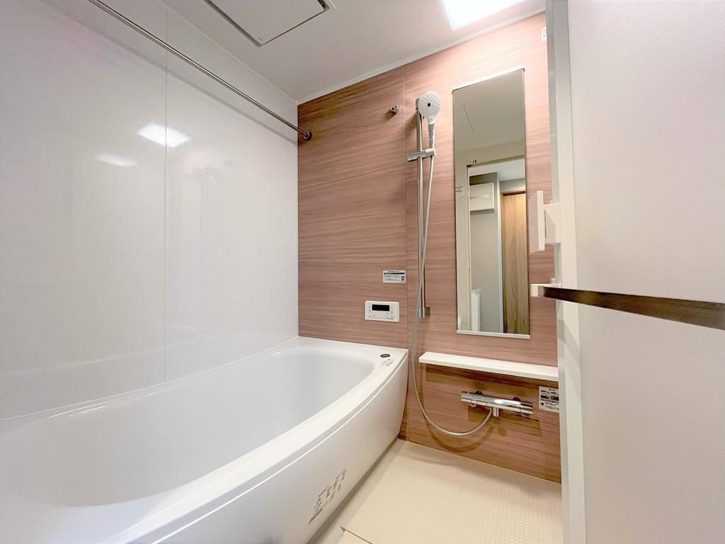 国立市富士見台２丁目の中古マンションの浴室