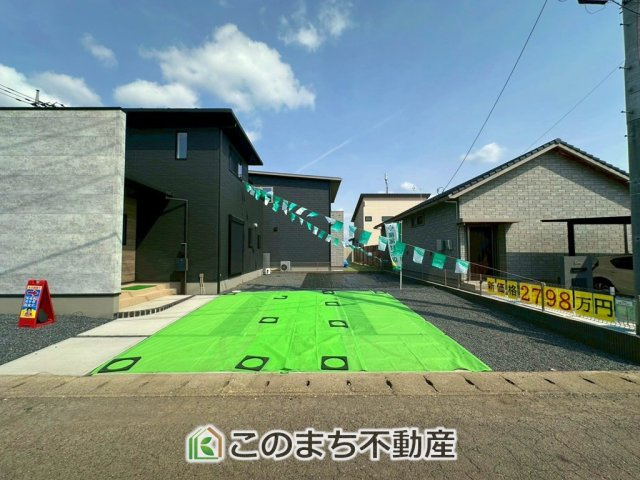 クライン真岡市高勢町第1期　1号棟の駐車場|お車並列３台分ご用意しております♪
