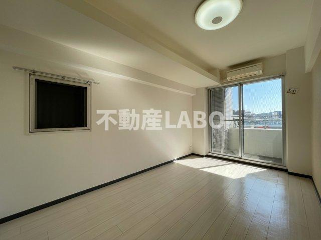 CITY SPIRE幸町の洋室