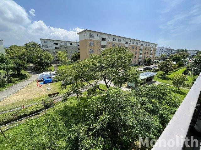 鶴山台54号棟の展望