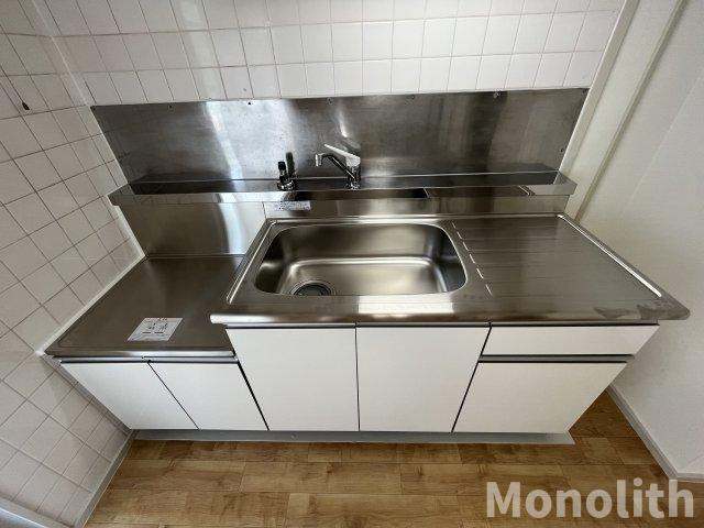 鶴山台54号棟のキッチン