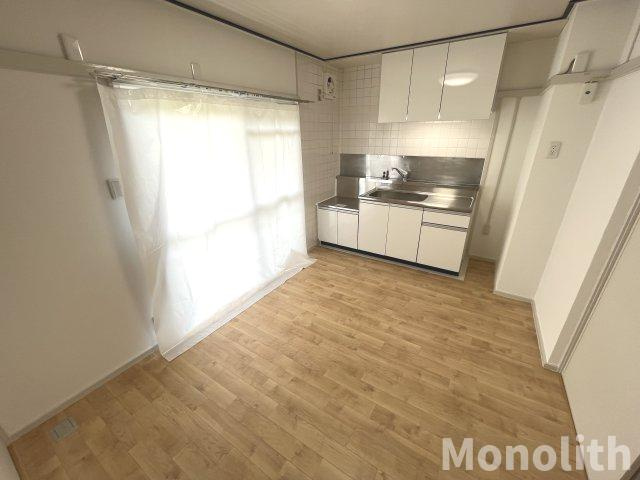 鶴山台54号棟の居間・リビング