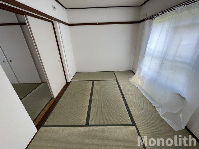 鶴山台54号棟の和室