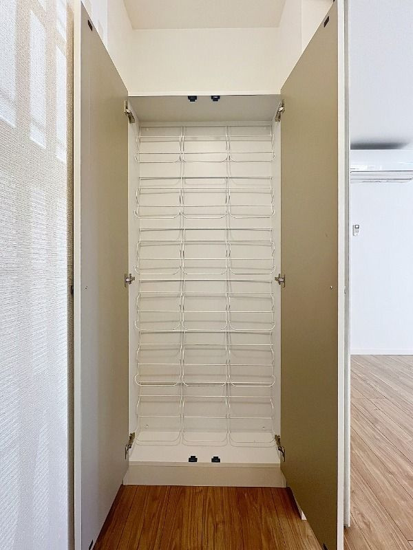 オリーブコートの収納