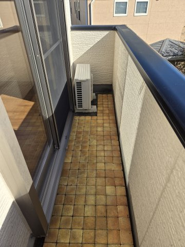 メゾンダジュール１０番館 のバルコニー