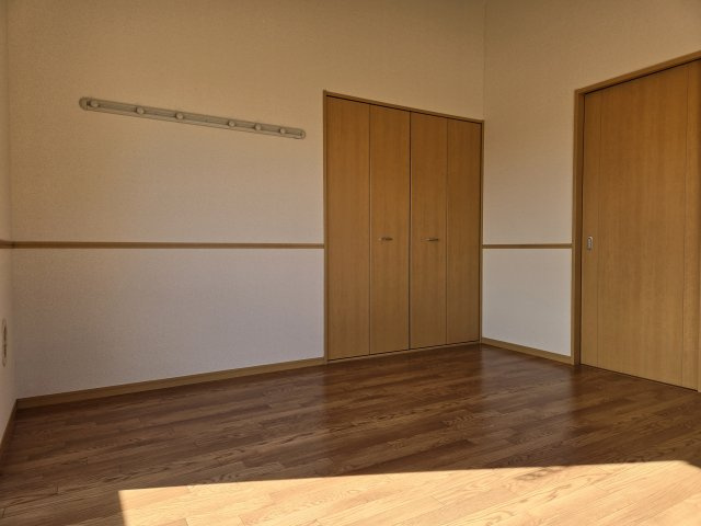 メゾンダジュール１０番館 の洋室