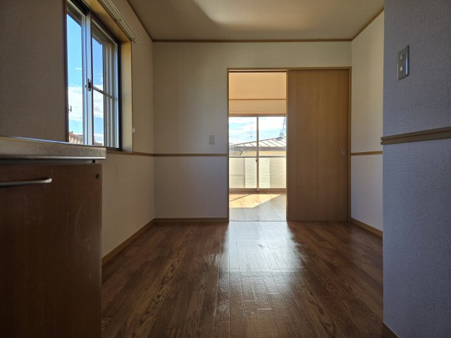 メゾンダジュール１０番館 の居間・リビング