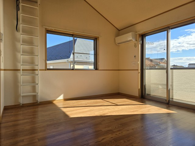 メゾンダジュール１０番館 の寝室