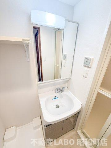 エスリード難波AGREAの洗面所