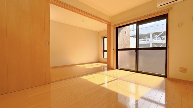 グランセードルの居間・リビング