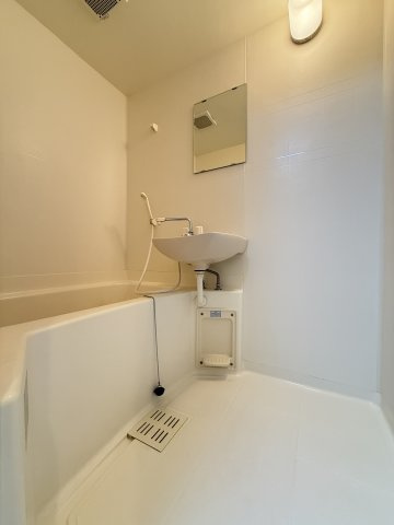 常盤ビルの浴室