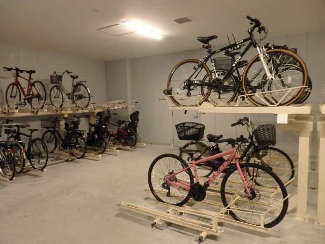 【駐輪場】 | パークタワー西新宿