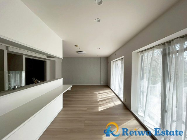 コスモ茅ヶ崎プレシオの居間・リビング