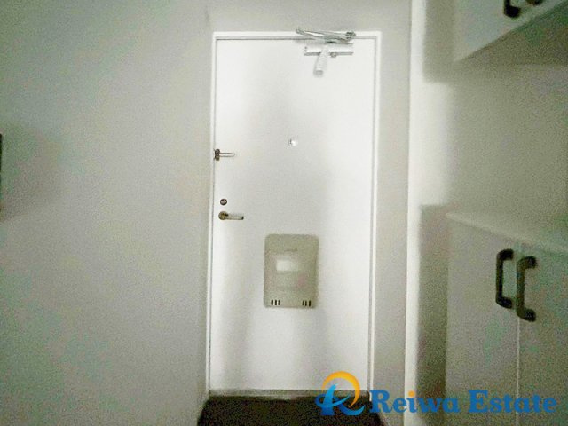 コスモ茅ヶ崎プレシオの玄関