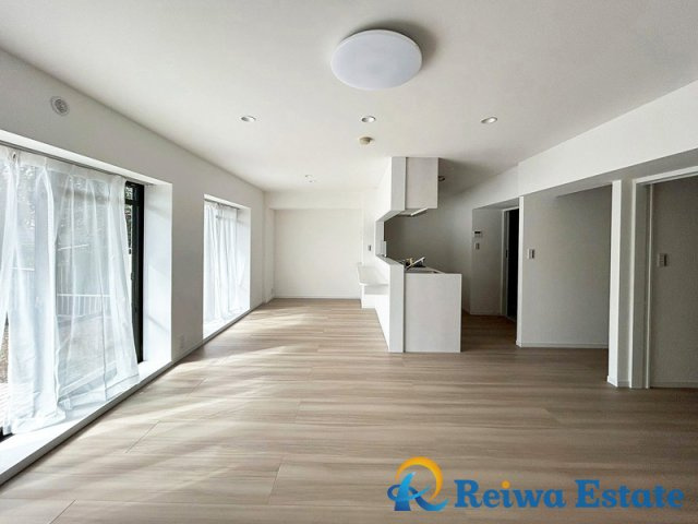 コスモ茅ヶ崎プレシオのエントランス