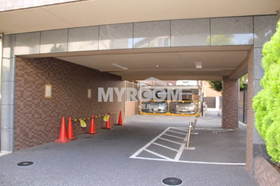 【駐車場】 | フォルトゥナ目白(ｆｏｒｔｕｎａ目白) | 敷地内駐車場☆