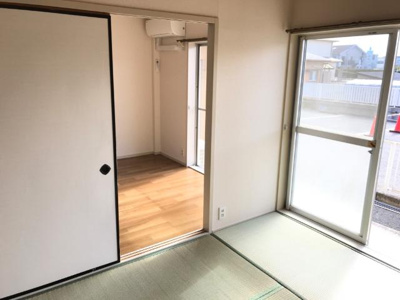 【内装】 | レジデンス伊藤 | 和室柄洋室