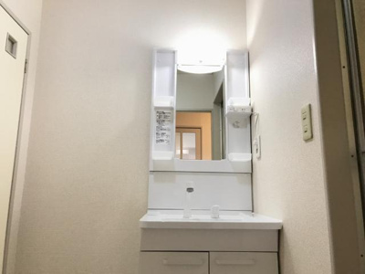【洗面所】 | レジデンス伊藤 | 洗髪洗面化粧台