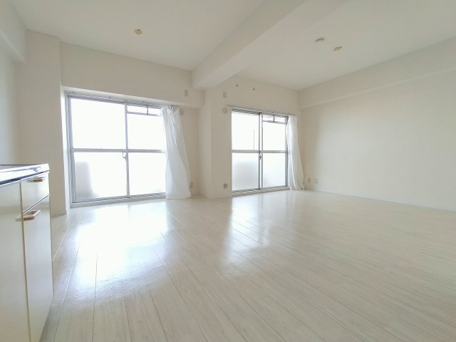 神戸市兵庫区西出町１丁目の賃貸マンションの展望