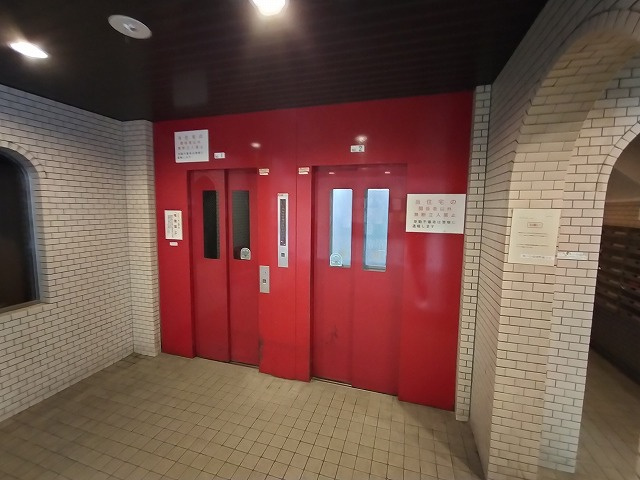 神戸市兵庫区西出町１丁目の賃貸マンション