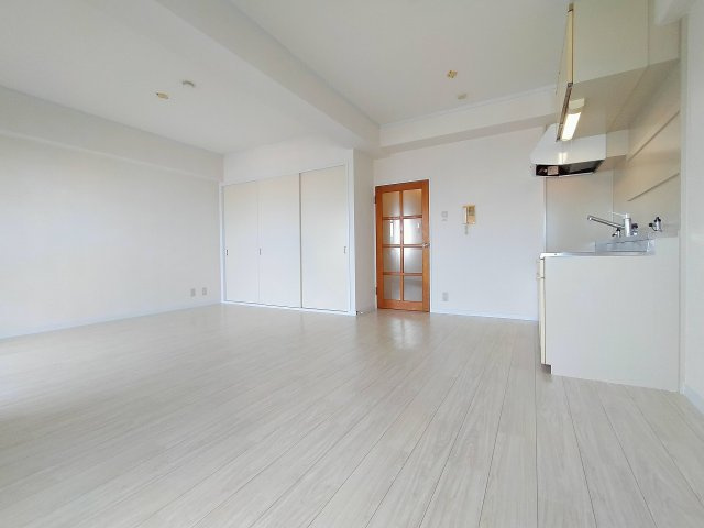 神戸市兵庫区西出町１丁目の賃貸マンション