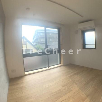 【寝室】 | ファーレ西新宿5