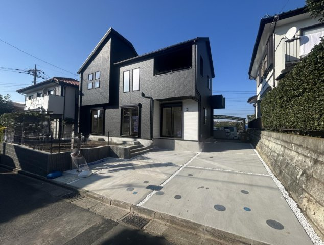 横浜市瀬谷区東野　新築戸建【仲介手数料無料】カースペース3台