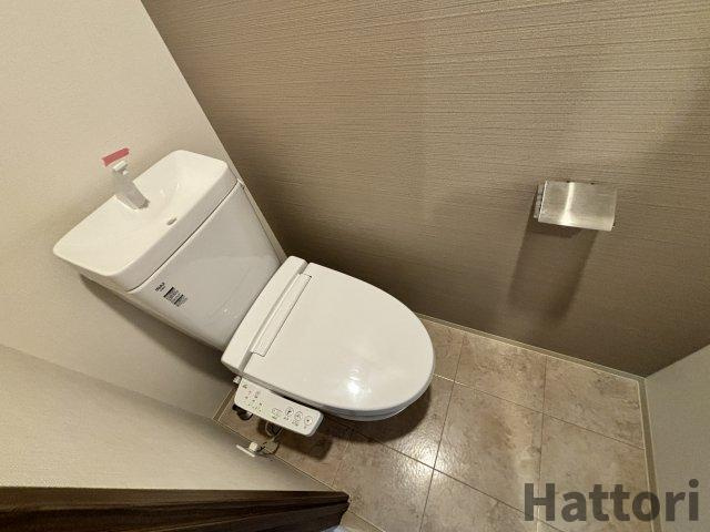 エスリードレジデンス江坂垂水町のトイレ