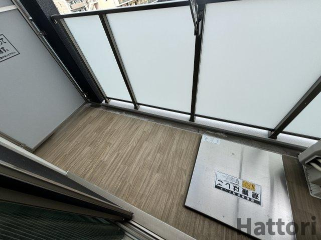 エスリードレジデンス江坂垂水町のバルコニー