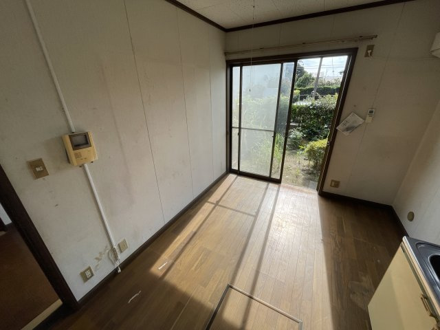 茂原市千町中古戸建の洋室