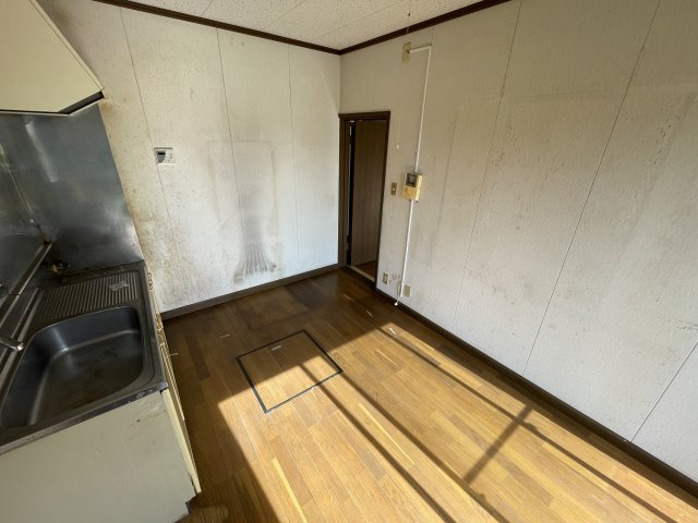 茂原市千町中古戸建の洋室