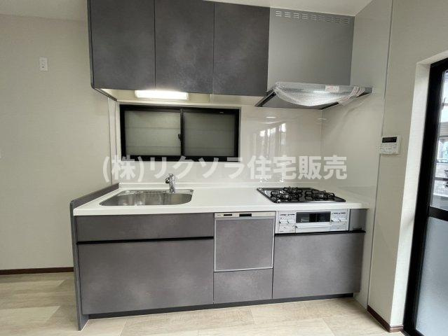 池田西町　中古一戸建てのキッチン|■物件内覧・資金計画相談・住宅ローン相談、リフォーム相談、お問合せ受付中■
※当日・翌日のご内覧、ご相談はお電話でのお問合せがスムーズです！