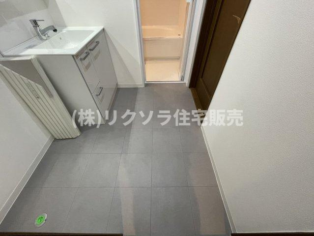 池田西町　中古一戸建ての脱衣所|■物件内覧・資金計画相談・住宅ローン相談、リフォーム相談、お問合せ受付中■
※当日・翌日のご内覧、ご相談はお電話でのお問合せがスムーズです！