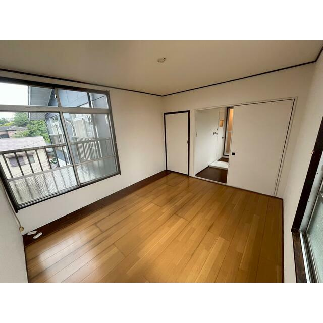 横須賀市根岸町２丁目のアパートのその他