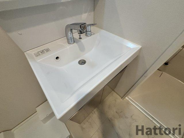 エスリードレジデンス江坂垂水町の洗面所