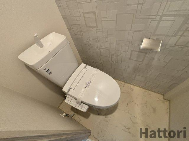 エスリードレジデンス江坂垂水町のトイレ