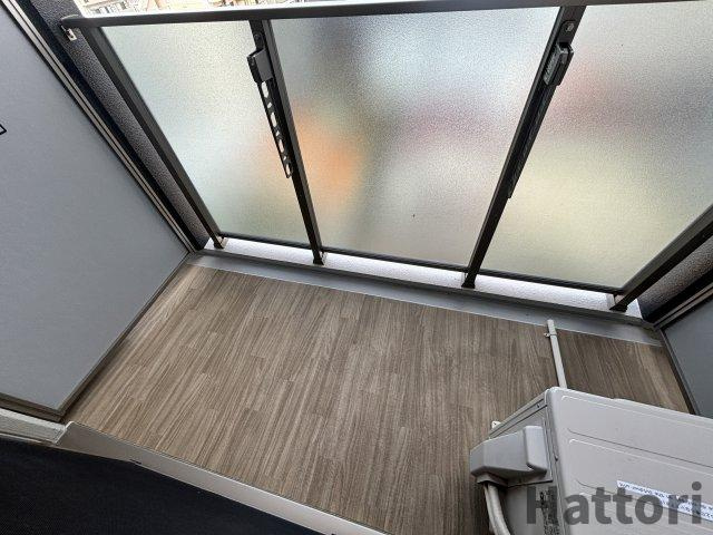 エスリードレジデンス江坂垂水町のバルコニー