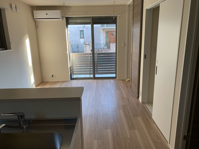 フォレ三鷹本村公園の居間・リビング