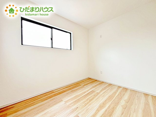 【洋室】 | 水戸市酒門町15期　新築戸建　2号棟 | 夏場に心地良いひんやり感はフローリングならでは☆彡