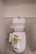 Parvis Flora Tsurumiのトイレ