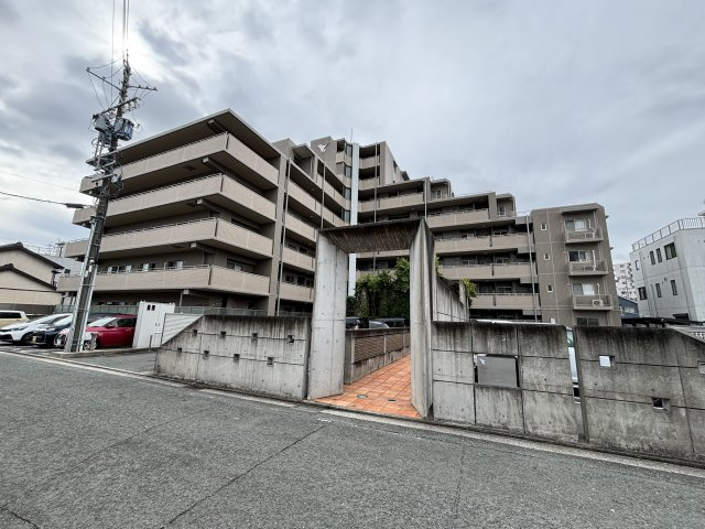 中古マンション　バンベール向山公園の外観