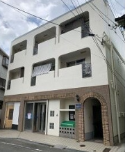 上新庄福徳ビルの外観