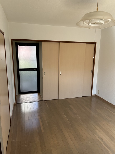 岡山市東区鉄の洋室|1階洋室6.0帖