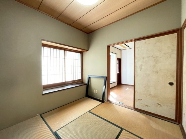 潮来市小泉　中古戸建の和室