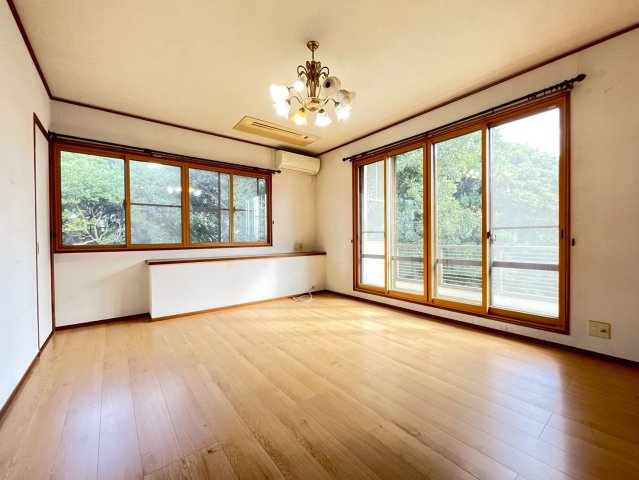 潮来市小泉　中古戸建の洋室