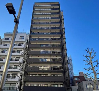 【外観】 | 穏やかな風と陽光を導き、プライバシーに配慮された設計プランを採用し、居住性を一段と心地よいものにしています。