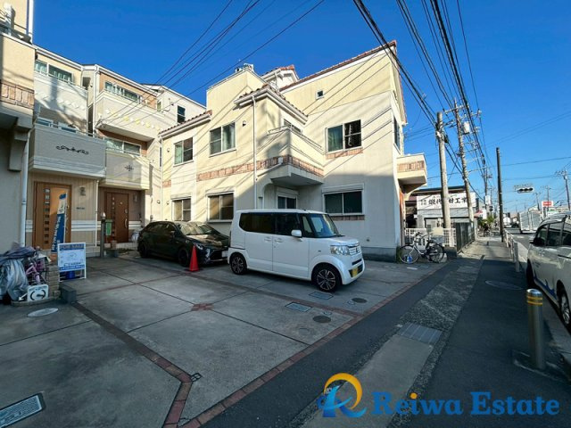 中古戸建　茅ヶ崎市松林1丁目の前面道路含む現地写真