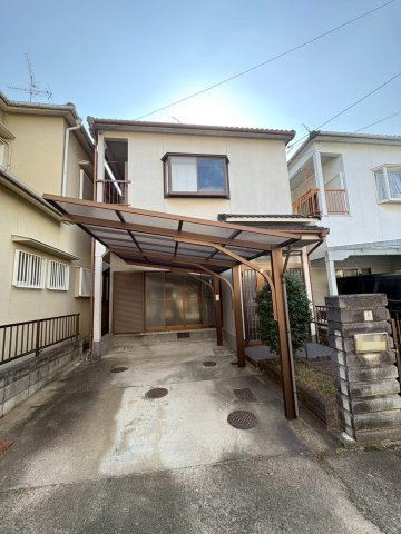 ◆京阪バス『藤和田』停まで徒歩７分◆２面バルコニー付き３ＬＤＫ住宅◆伏見区淀際目町の駐車場|駐車場